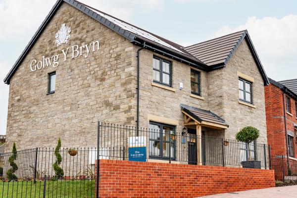 Golwg Y Bryn