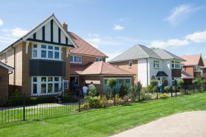 New Redrow Homes in Weston Turville