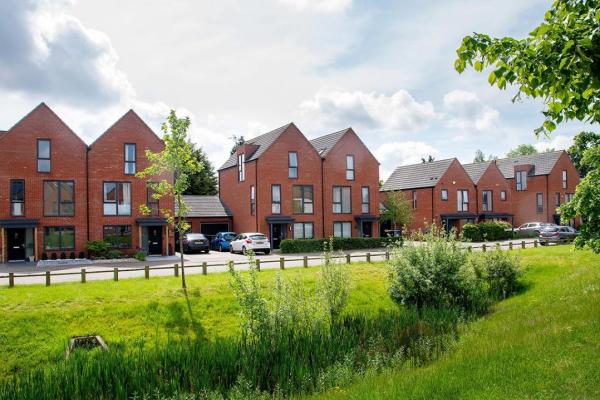 Manor Kingsway