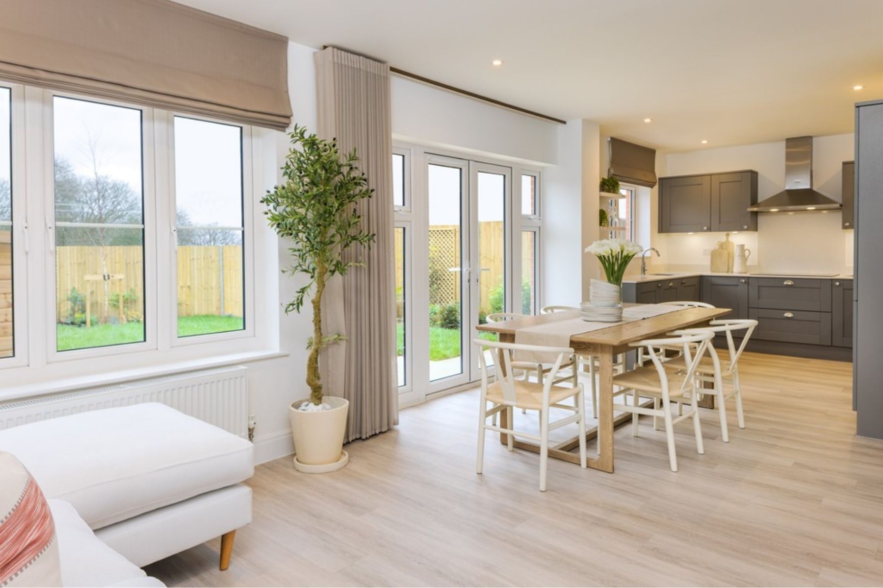 Open plan kitchen diner at The Oaks