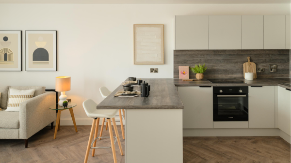 1 & 2 Bedroom Apartment Tour