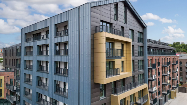  Stunning Harbour Views - McArthur's Yard in Bristol